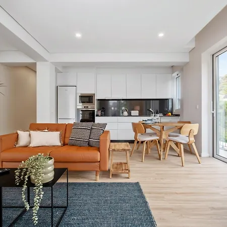 Apartment Modern Flat Just Steps From Shore