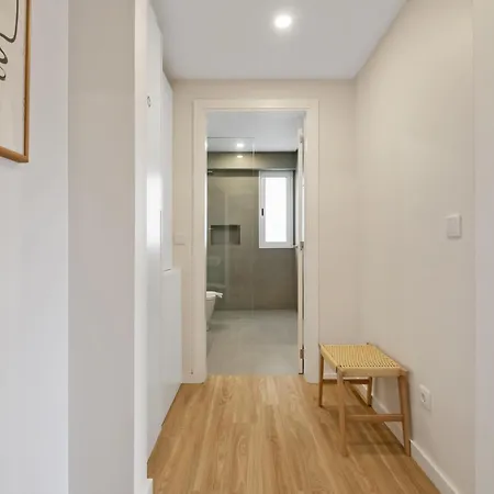 Modern Flat Just Steps From Shore Ponta do Sol (Madeira)