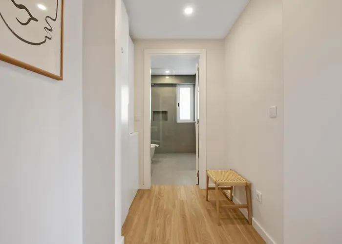 Modern Flat Just Steps From Shore Ponta do Sol (Madeira)